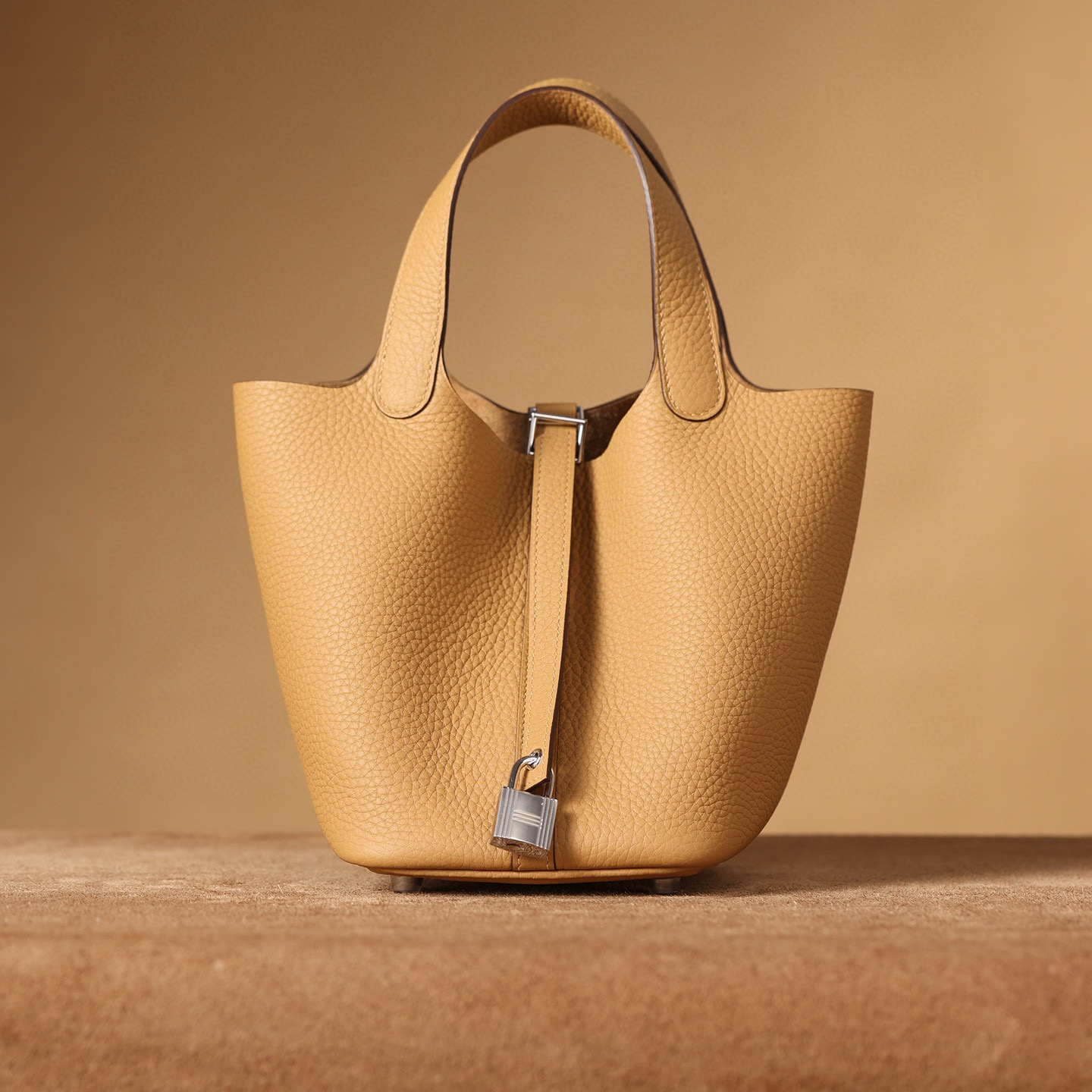 Hermès Picotin Lock 18｜餅乾色TC皮｜銀扣