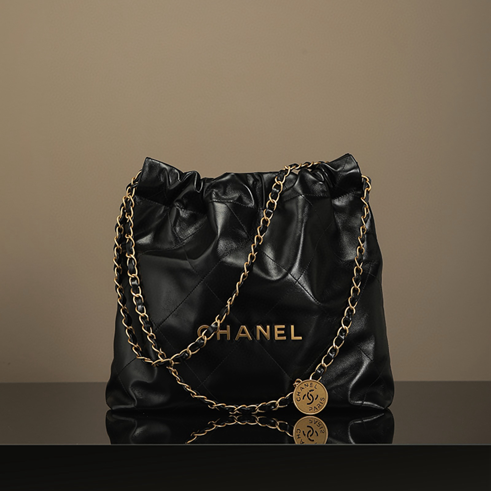 Chanel 22 Bag購物袋 黑金小號