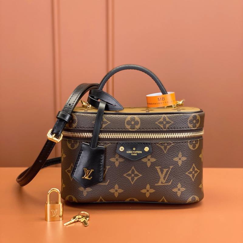 Louis Vuitton Vanity Chain Pouch 系列化妝盒：精緻設計與實用功能的工藝對話