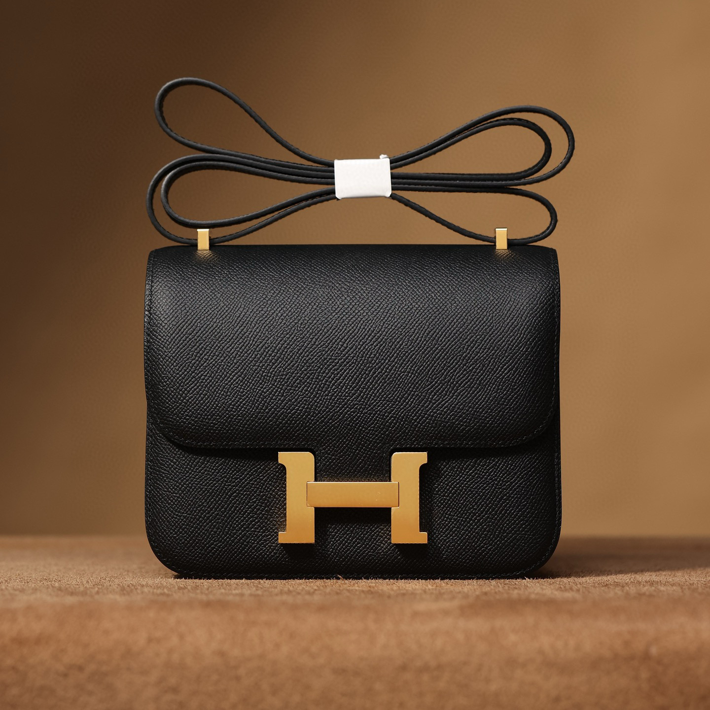Hermès Constance 19 ｜黑色Epsom｜金扣