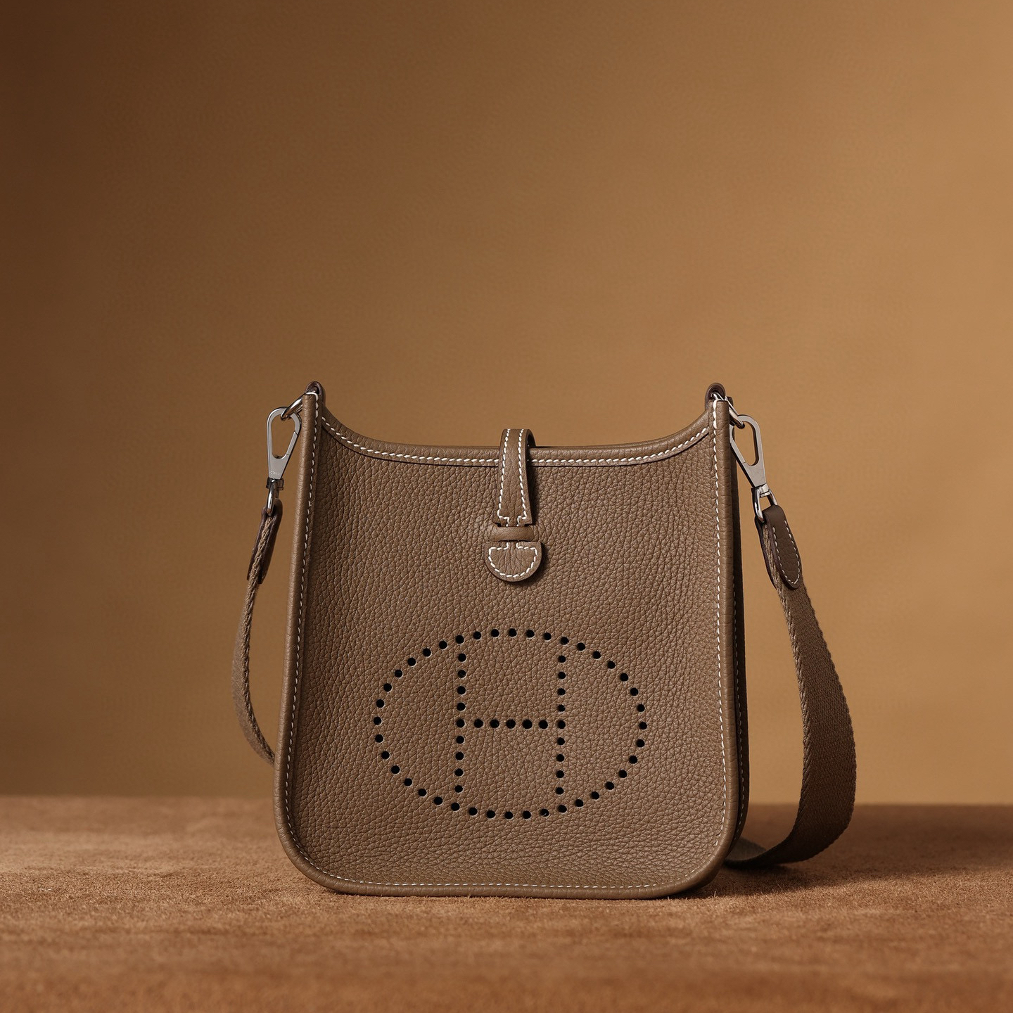 Hermès Evelyne 16 ｜大象灰TC｜銀扣