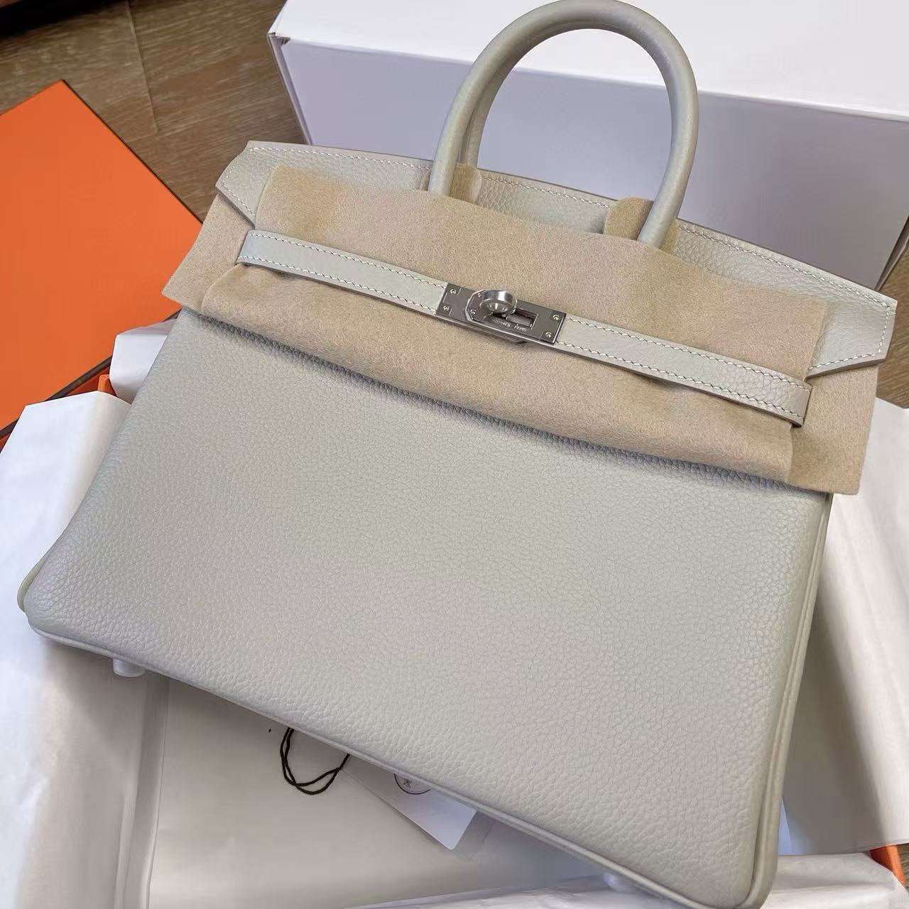 Hermès Birkin 25 ｜珍珠灰Togo ｜銀扣