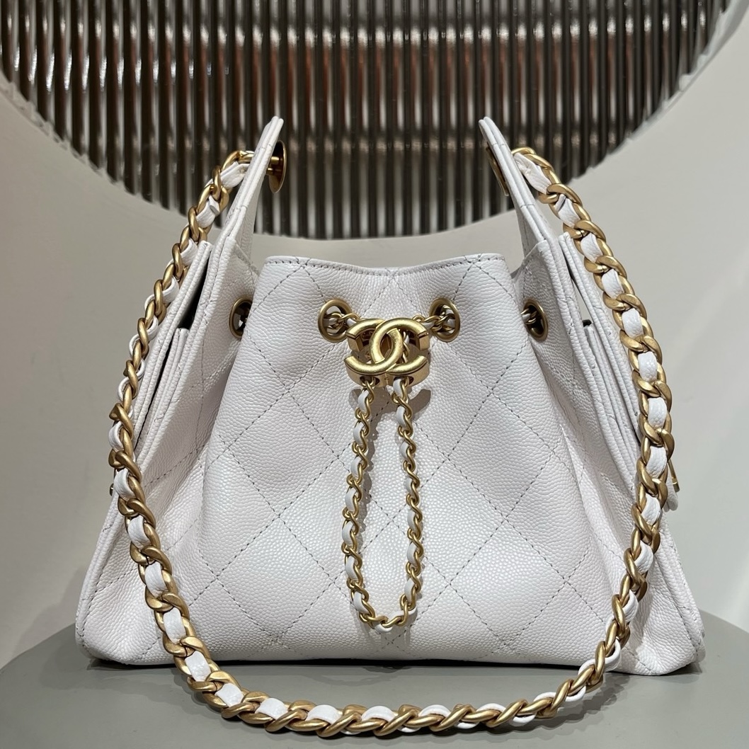 Chanel 25 Bag Mini 白色 粒面魚子醬